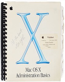 Mac OS X handleiding met Jobs' handtekening