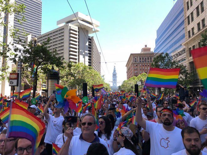 Apple Pride 2018