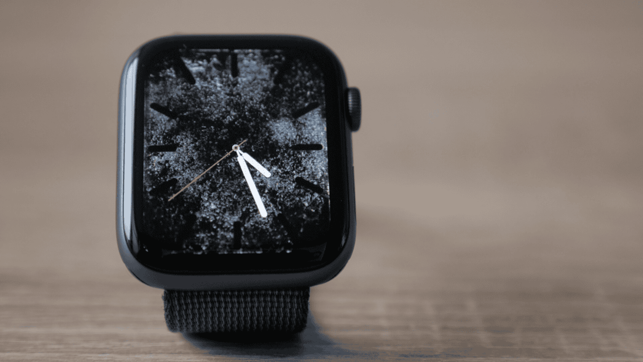 Apple Watch Series 4 met Water-wijzerplaat.