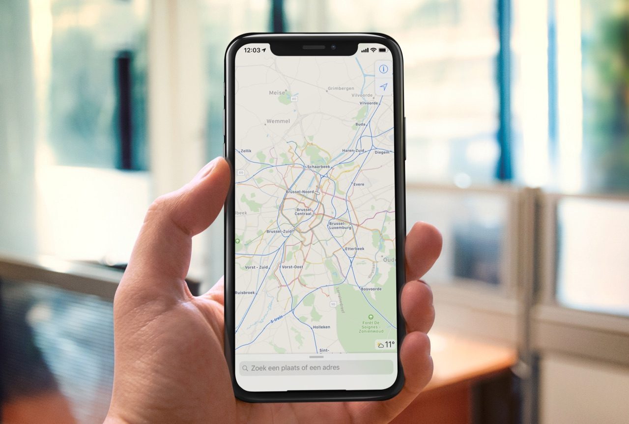 Apple Kaarten met ov-info in Brussel.
