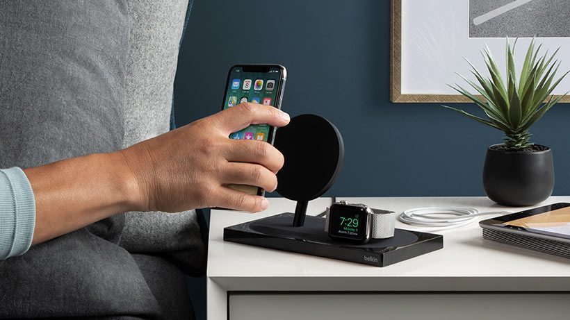 Belkin Boost Up dock voor iPhone en Apple Watch.