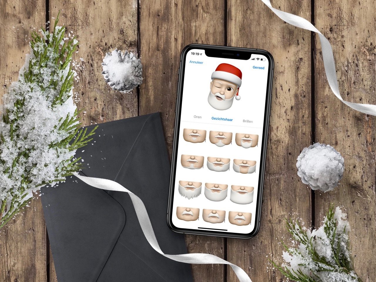 Kerstman Memoji instellen.