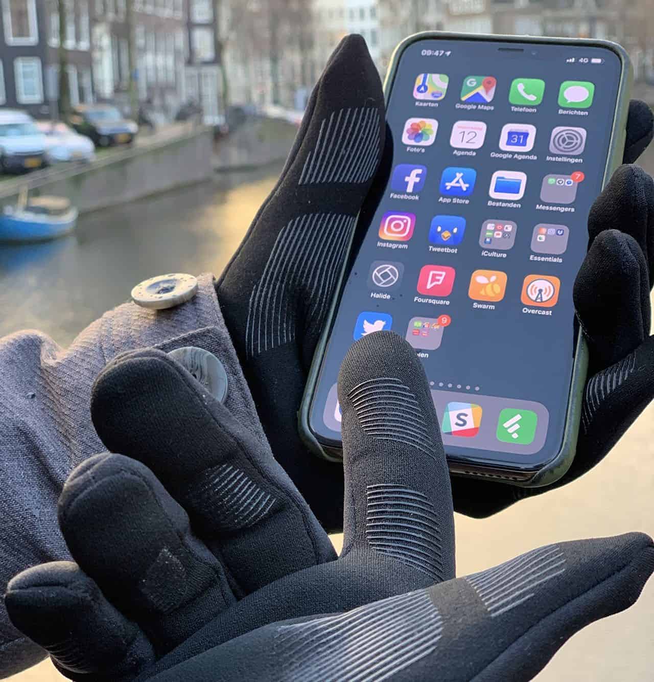 Mujjo Touchscreen Gloves: met iPhone