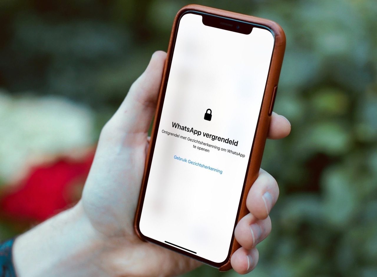 WhatsApp vergrendeld met gezichtsherkenning.