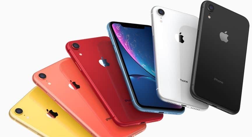 iPhone XR kleuren op stapel.