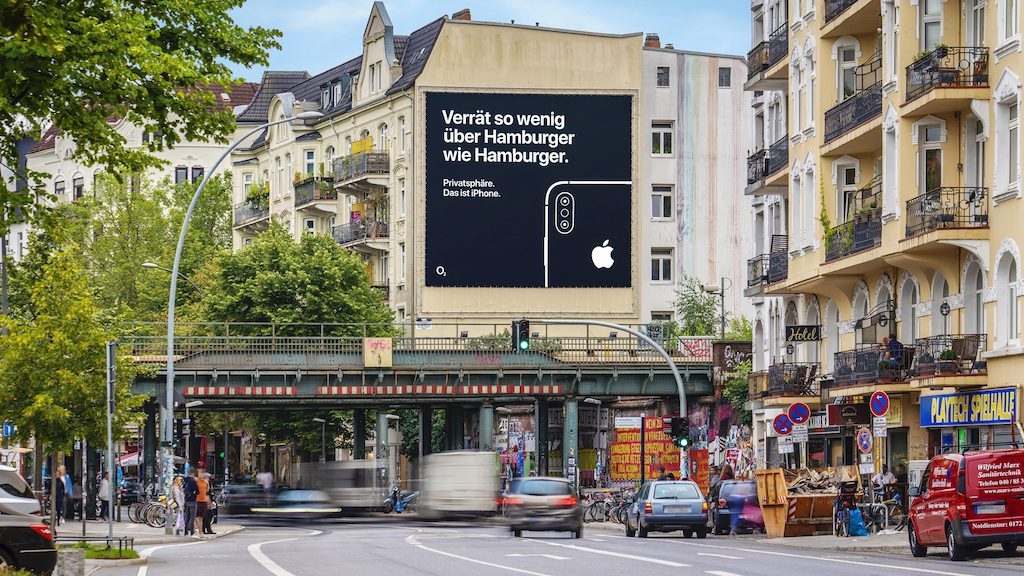 iPhone privacy banner Hamburg