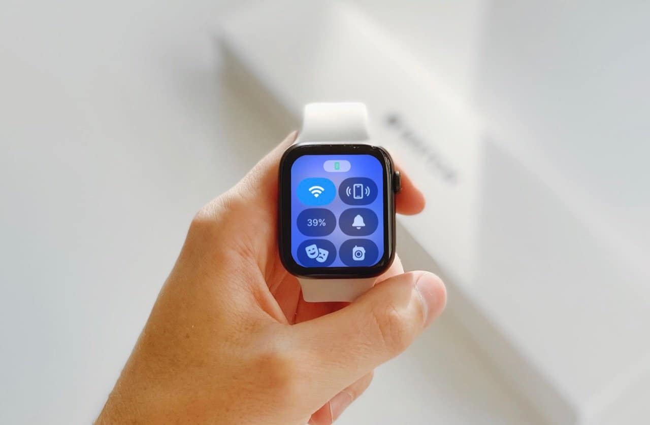 Bedieningspaneel in watchOS 10 op de Apple Watch