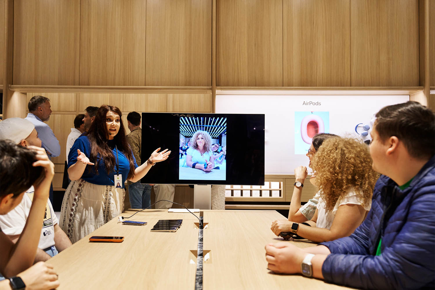 Apple Store Battersea