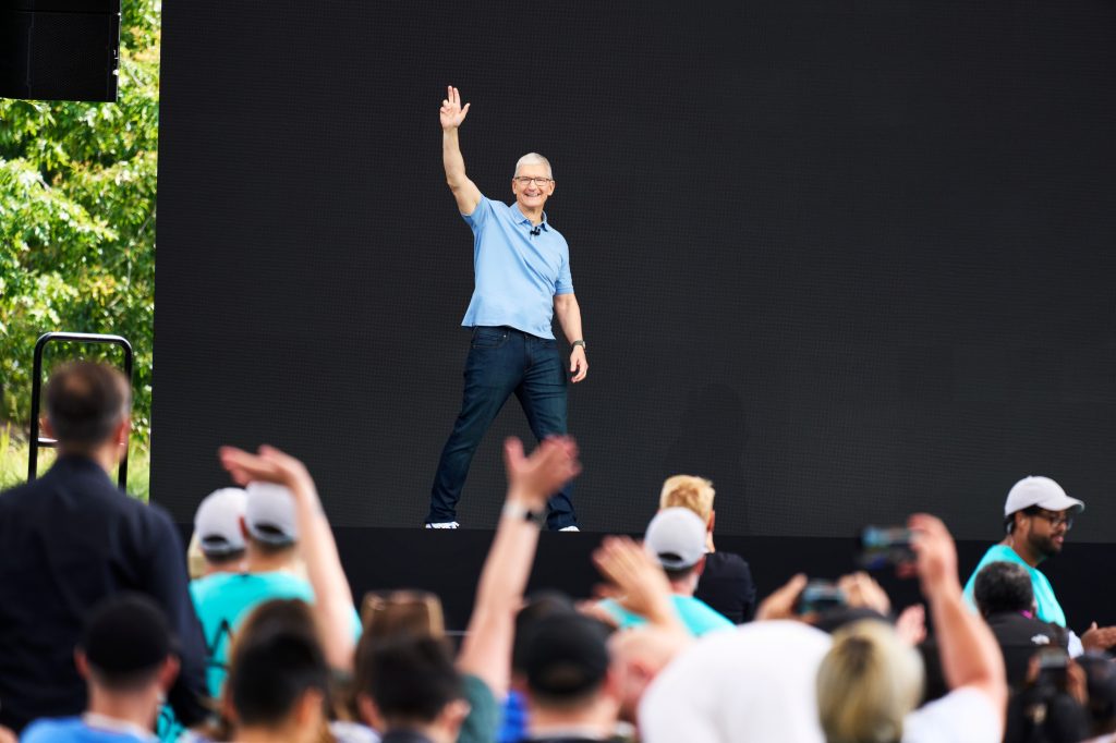 WWDC 2023 Tim Cook