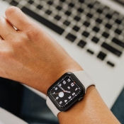 Apple Watch en MacBook