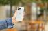 iPhone 15 Pro Max in de hand