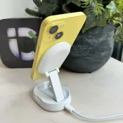 Belkin BoostCharge Pro Qi2 achterkant