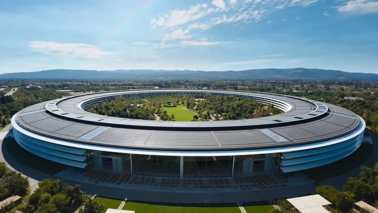 Apple Park 2024