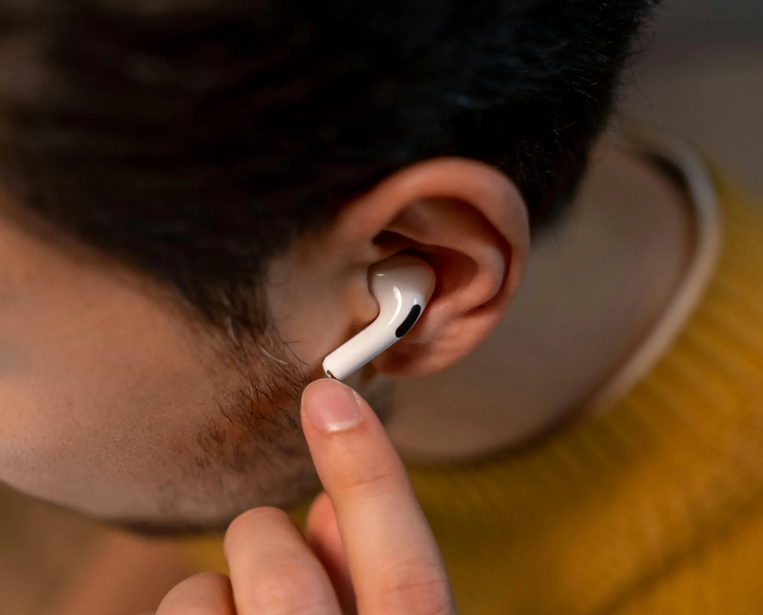 AirPods bedienen
