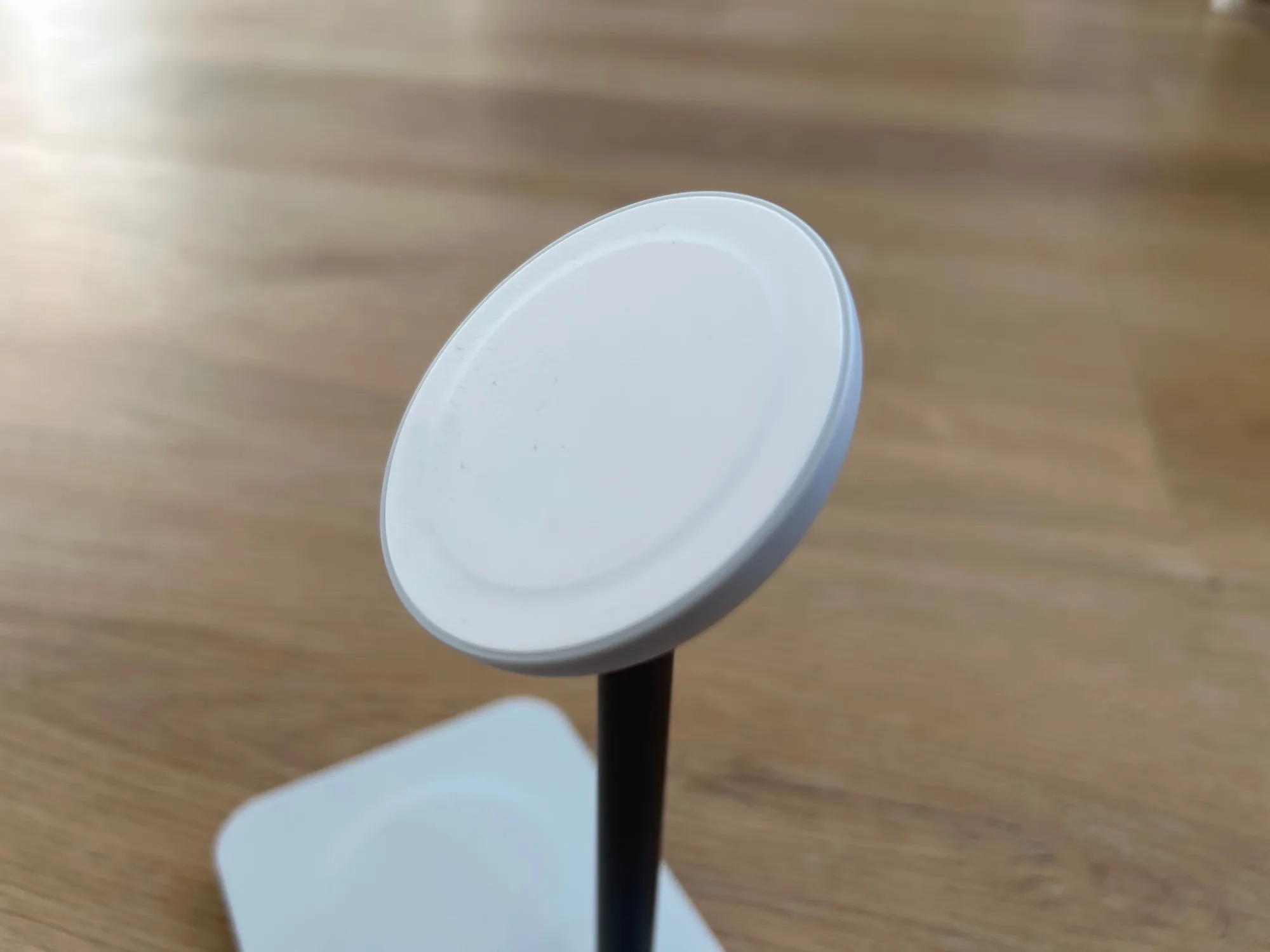 LINQ ProCharge 3-in-1 Qi2 review met MagSafe