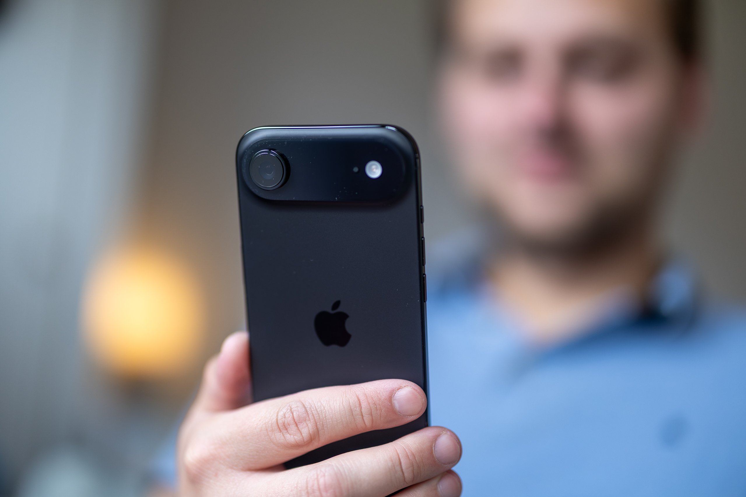 Review iPhone Air van achterkant