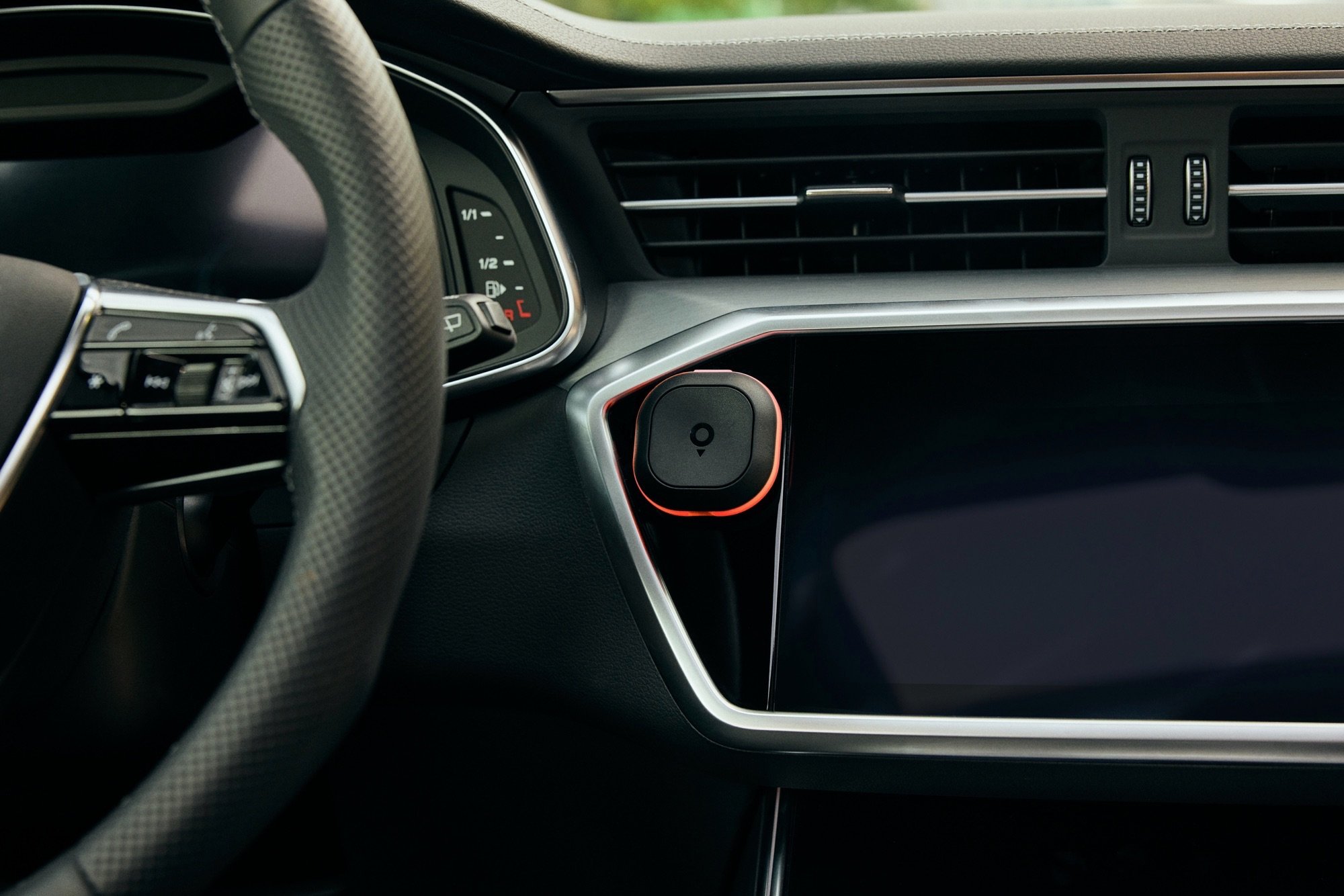 Tom by TomTom brandt rood voor file