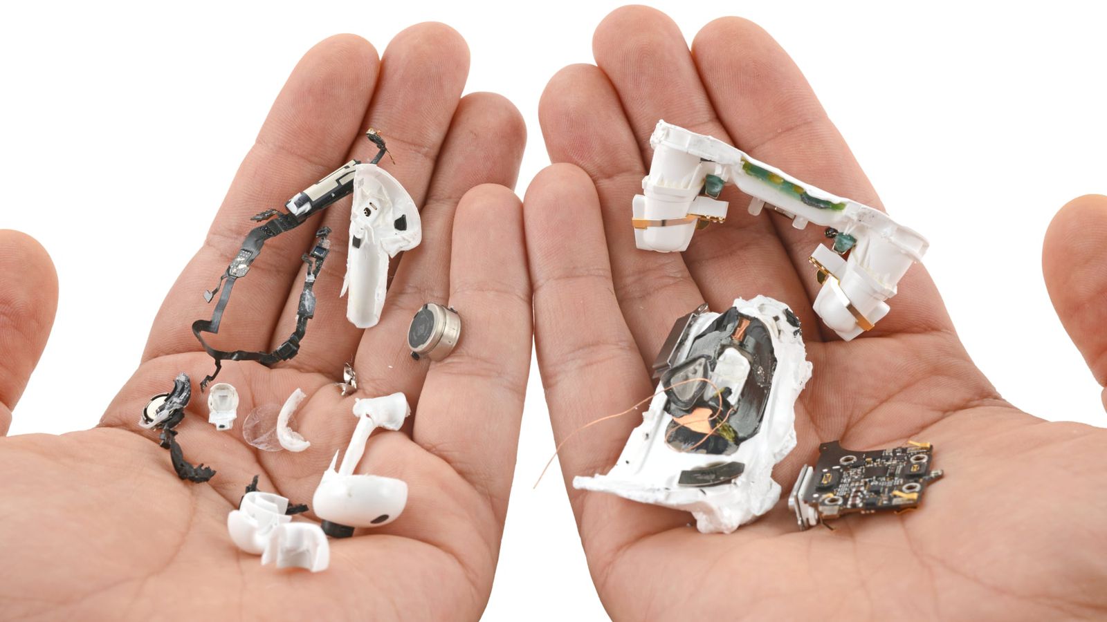 AirPods Pro 3 teardown