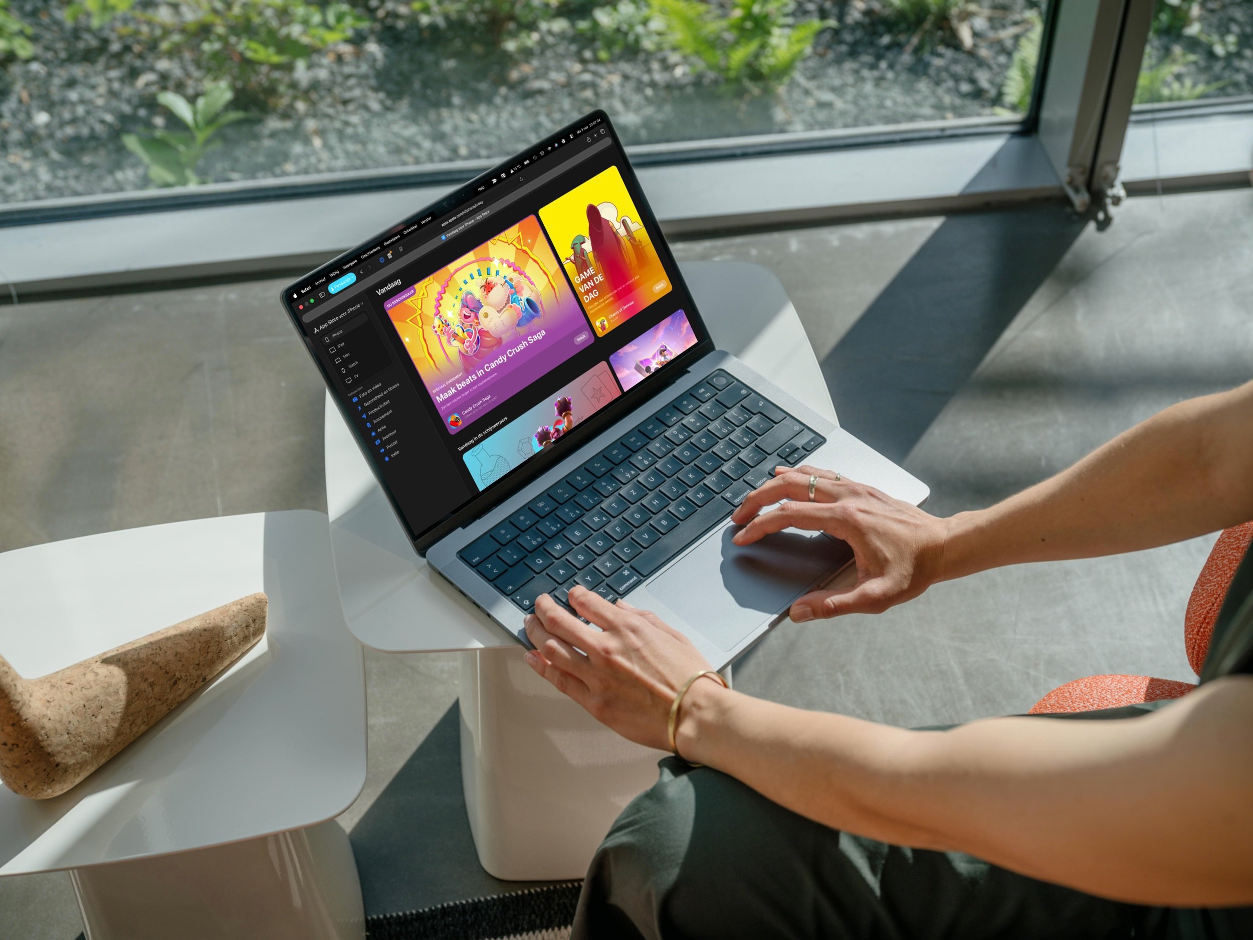 App Store op het web op een MacBook