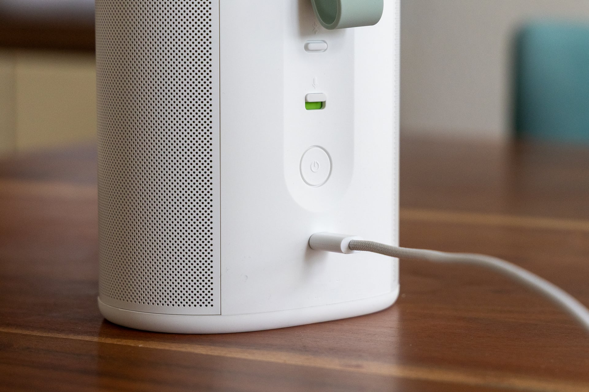 Sonos Play review - usb-c-poort