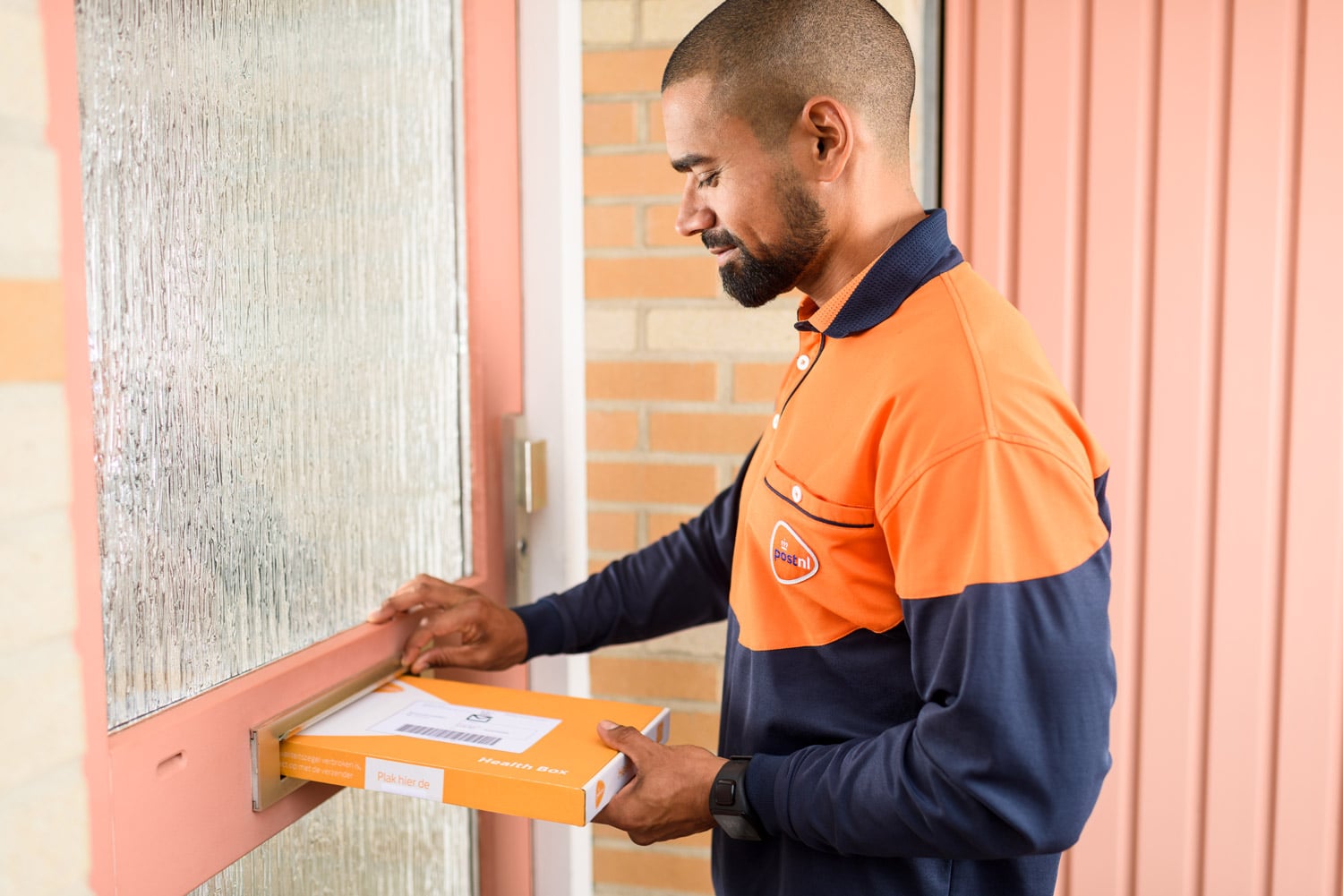 PostNL: brievenbus pakketje
