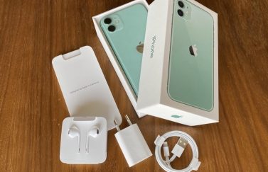 iPhone 11 inhoud verpakking.