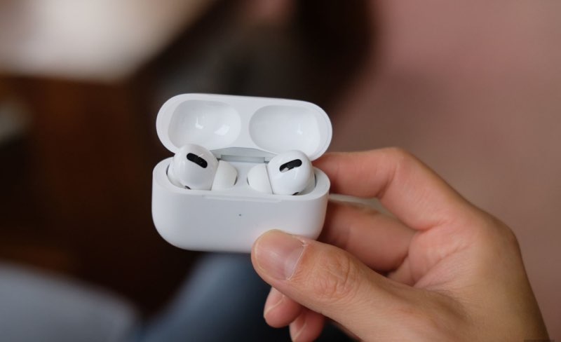 AirPods hands-on Engadget