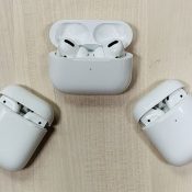 AirPods Pro naast gewone AirPods