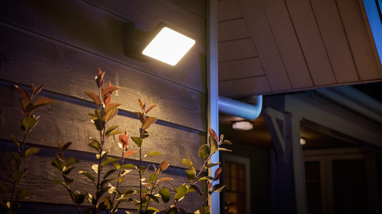 Philips Hue Outdoor LED Welcome wandlamp