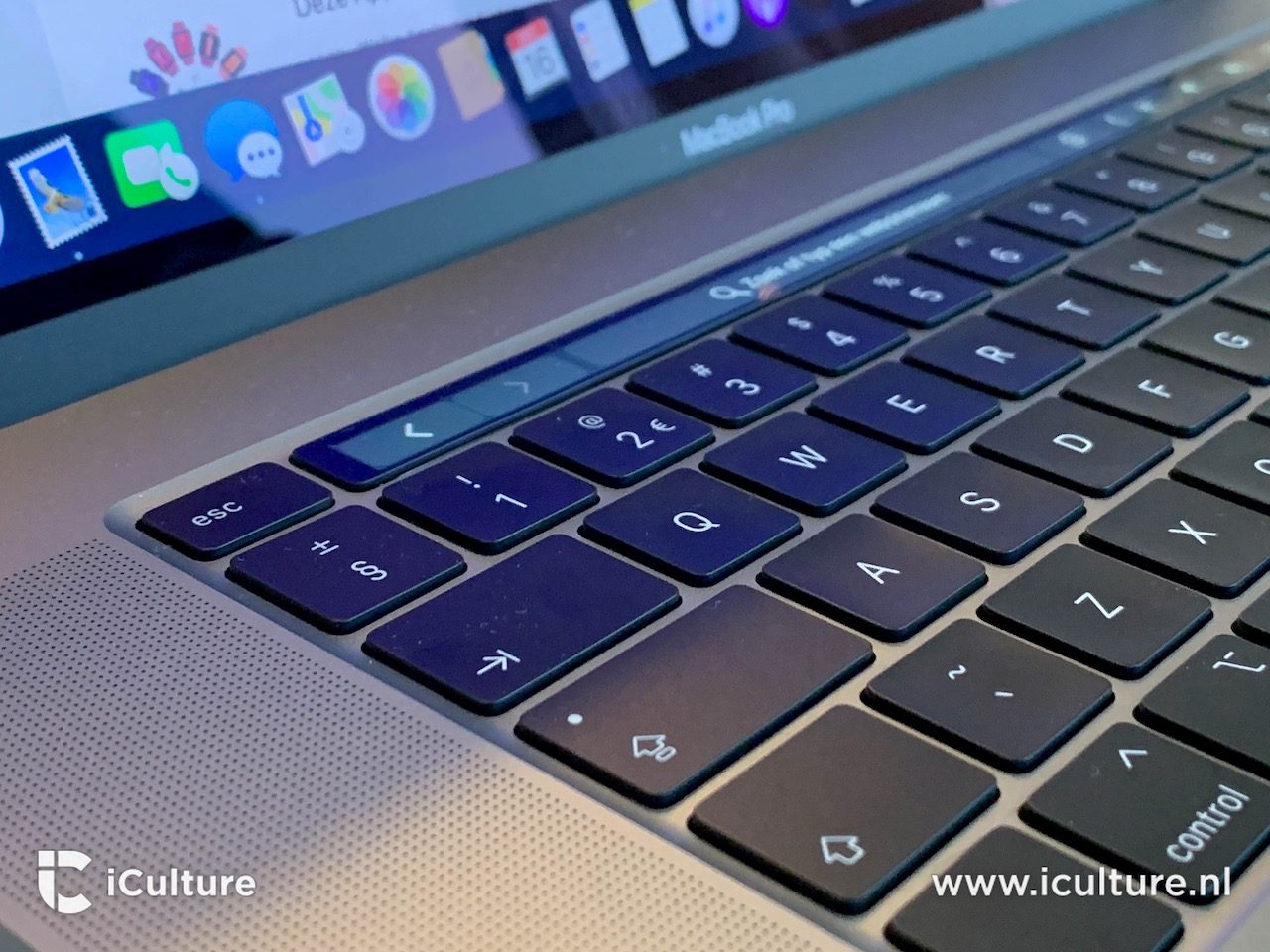 MacBook Pro 16-inch toetsenbord escape