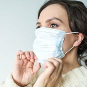 iOS 13.5 maakt gebruik van mondkapjes makkelijker