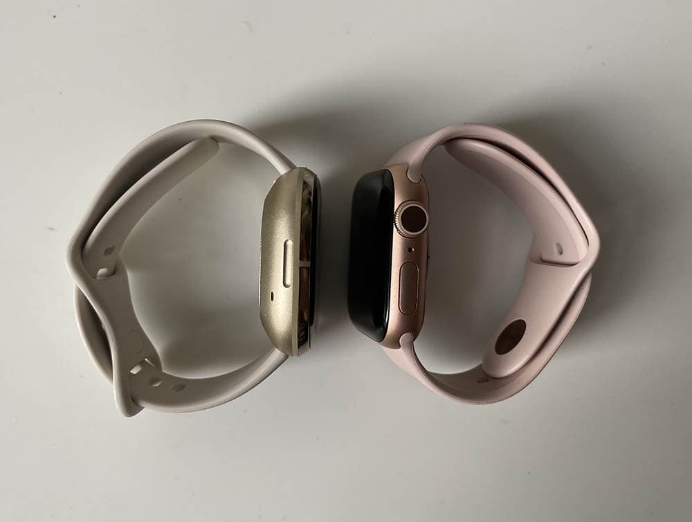 Apple Watch vs Fitbit Sense: zijkant