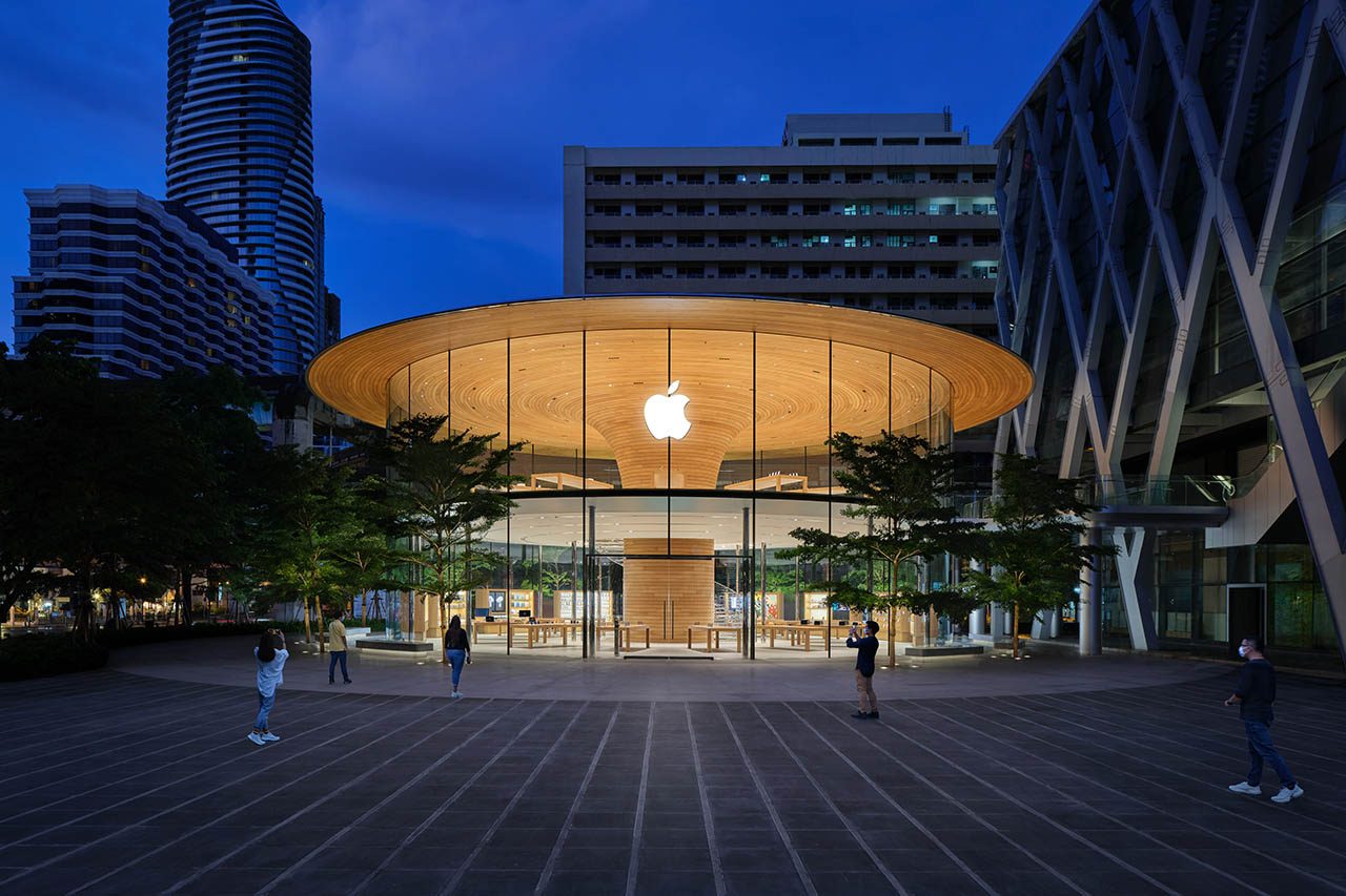 Apple Store Central World Bangkok