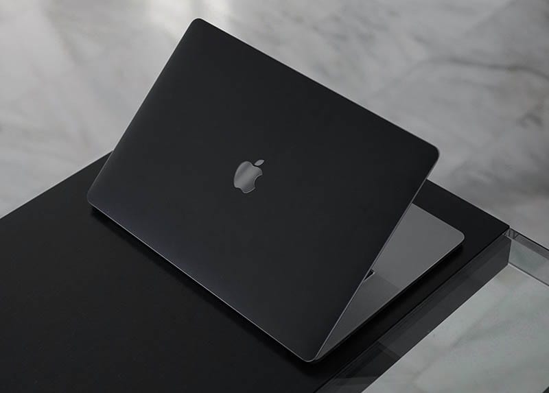 Zo kan een zwarte MacBook eruit zien