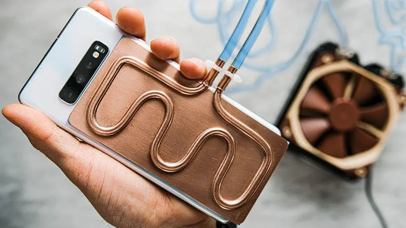 ‘Apple wil toekomstige iPhones koelen met water’