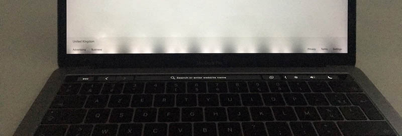 MacBook Pro flexgate