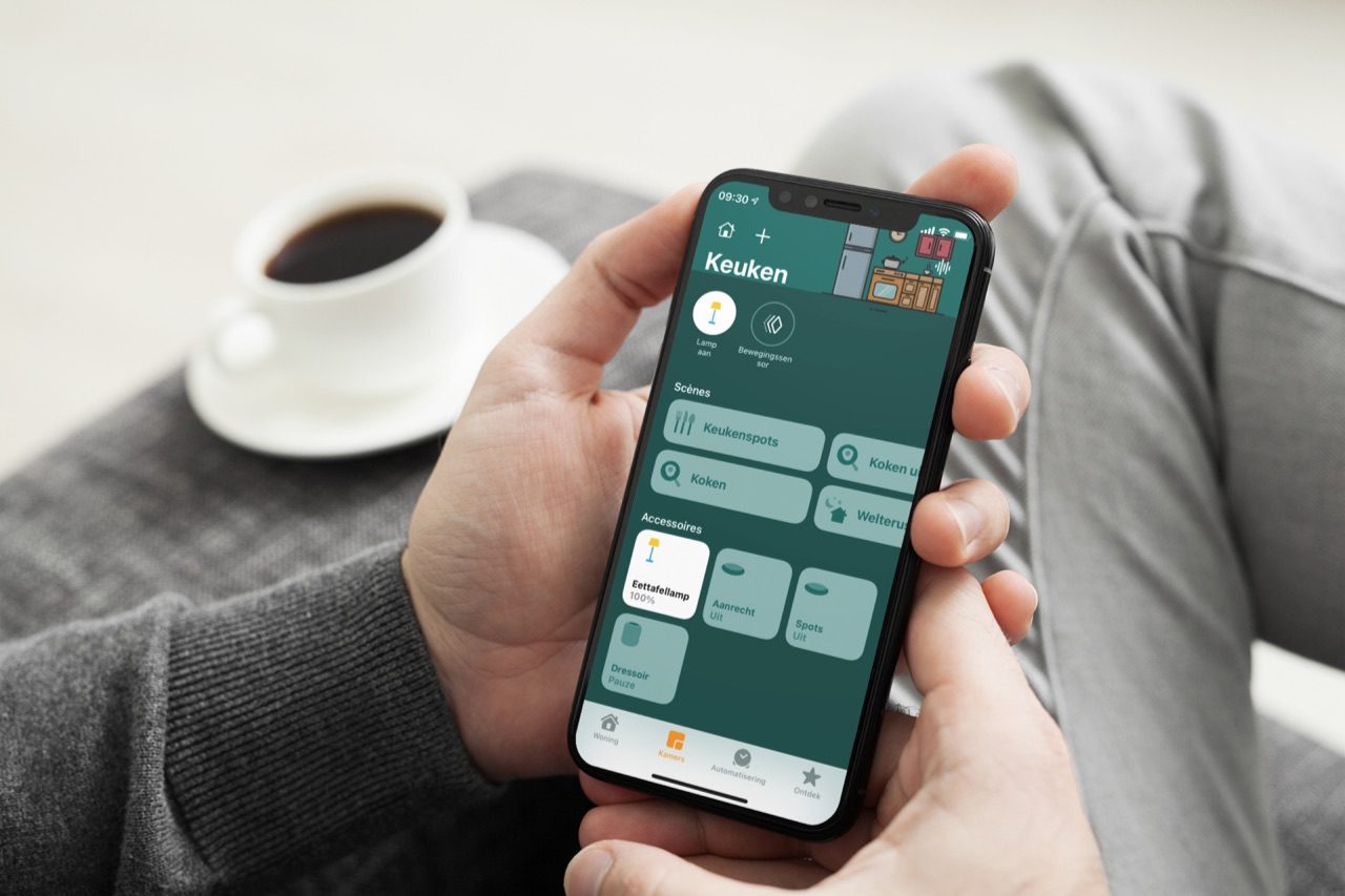 Woning-app met herkenbare achtergrond.