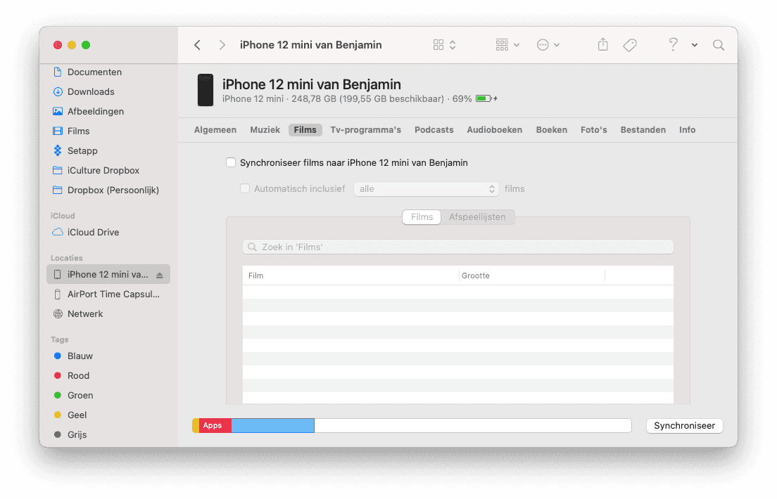 Films naar iPhone synchroniseren met de Mac via de Finder.