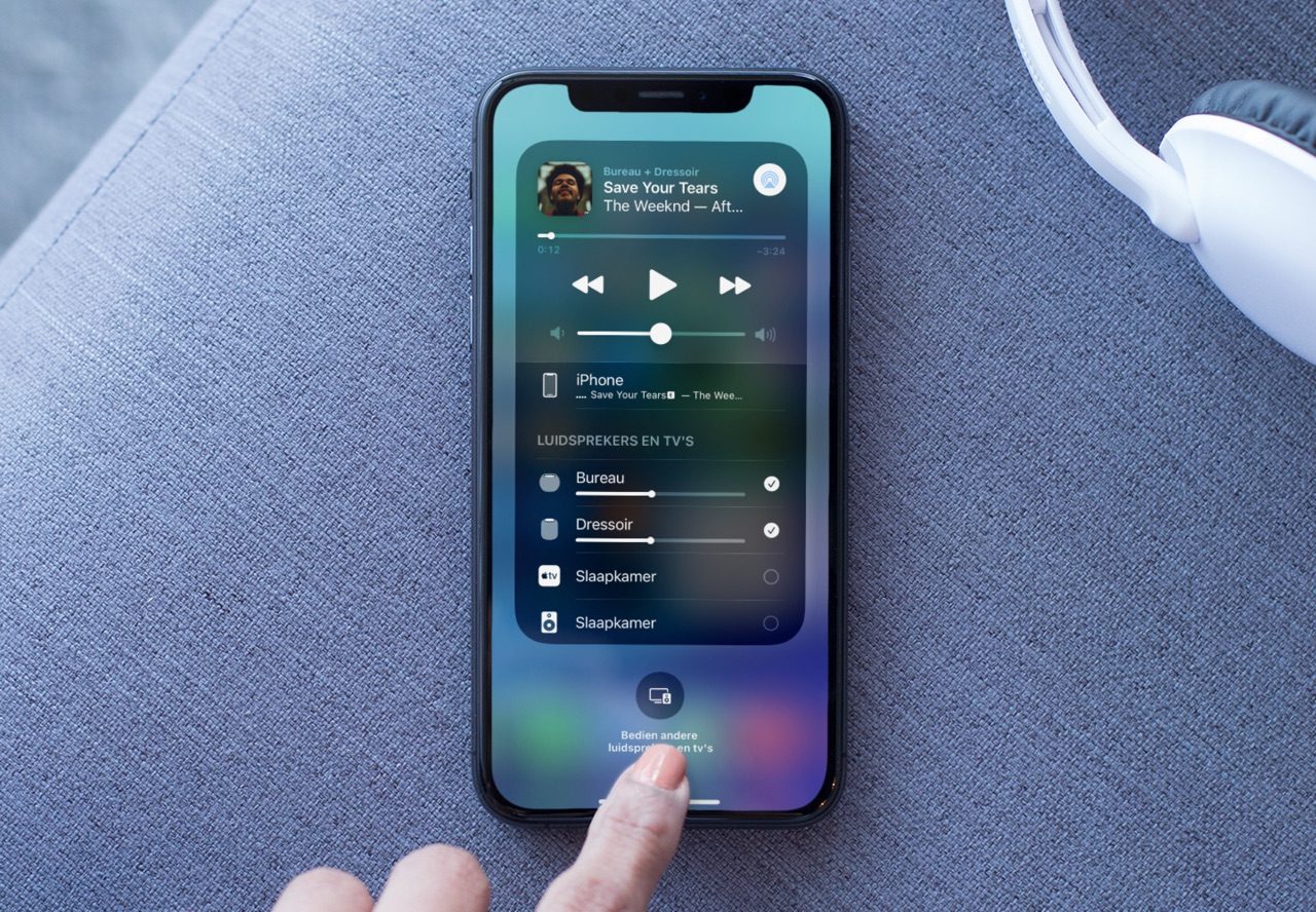 AirPlay 2 gebruiken om muziek op meerdere speakers af te spelen.