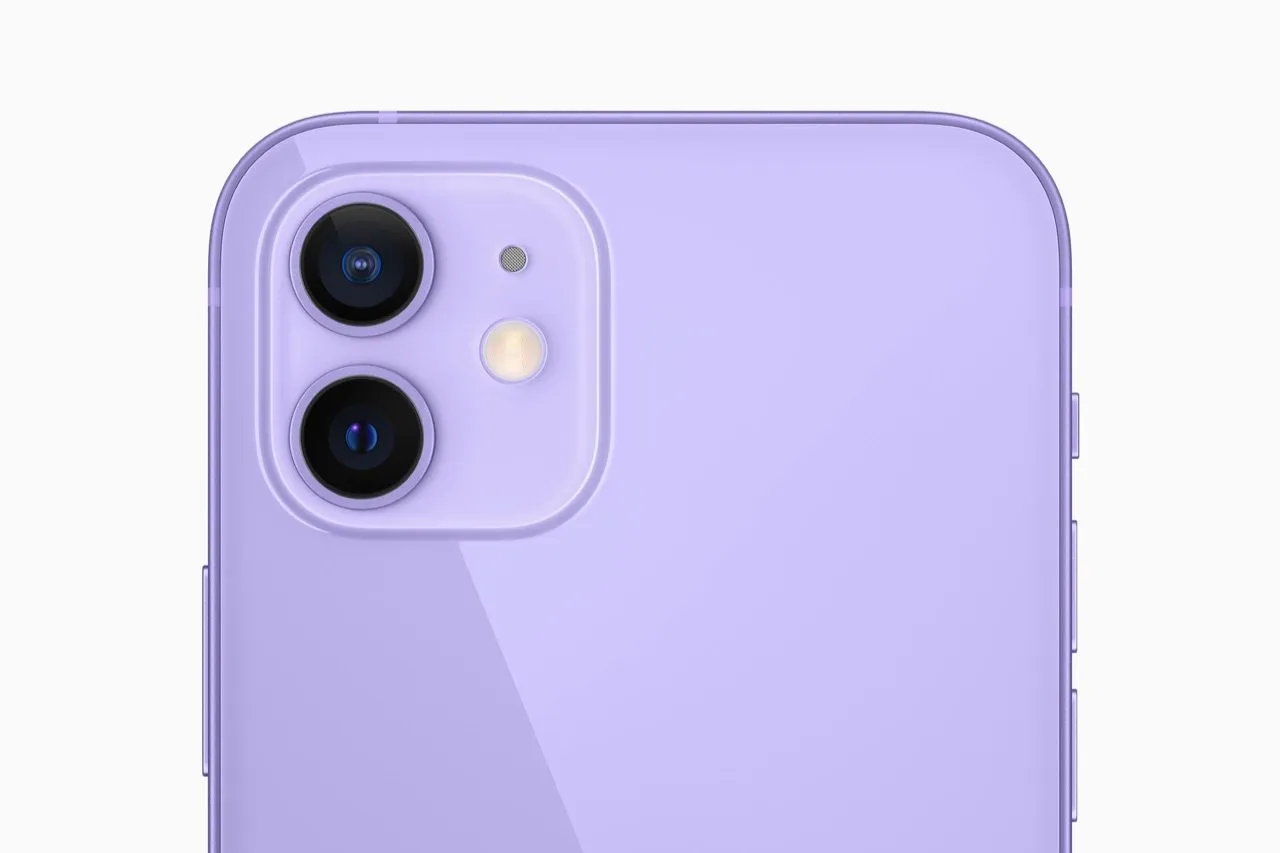 Wil je een paarse iPhone 12 kopen? Hij ligt nu in de winkels