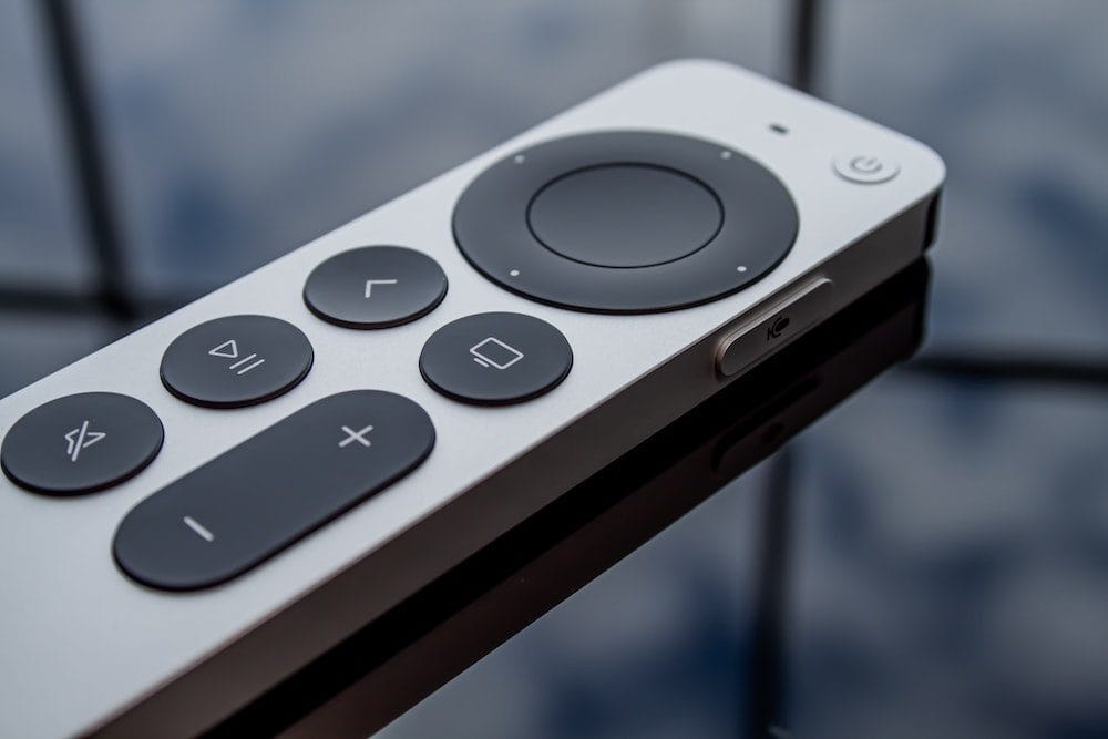 nieuwe-apple-tv-remote-close-up