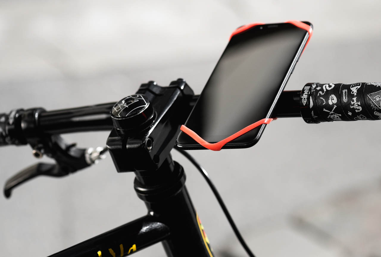 ritme Walter Cunningham Dubbelzinnigheid Handige fietshouders voor iPhone om je handen vrij te houden