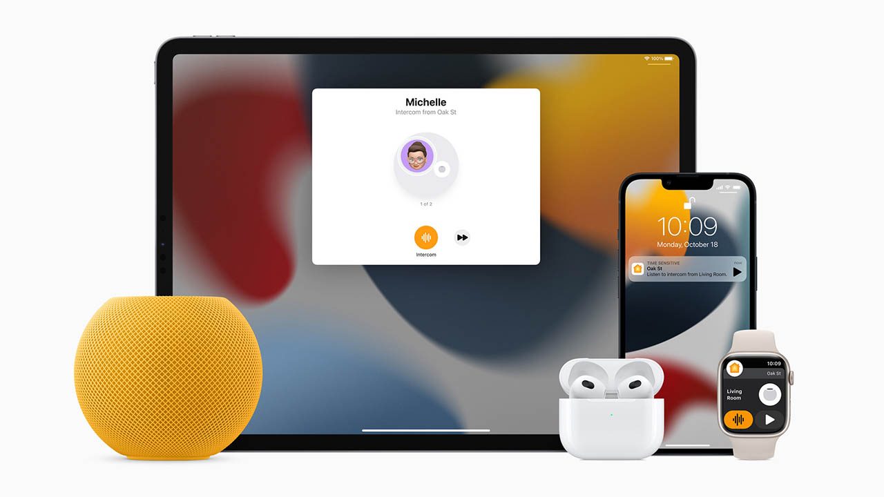 Apple HomePod mini met intercom met iPhone 12, Apple Watch Series 7, AirPods 3 en iPad Pro 2021.