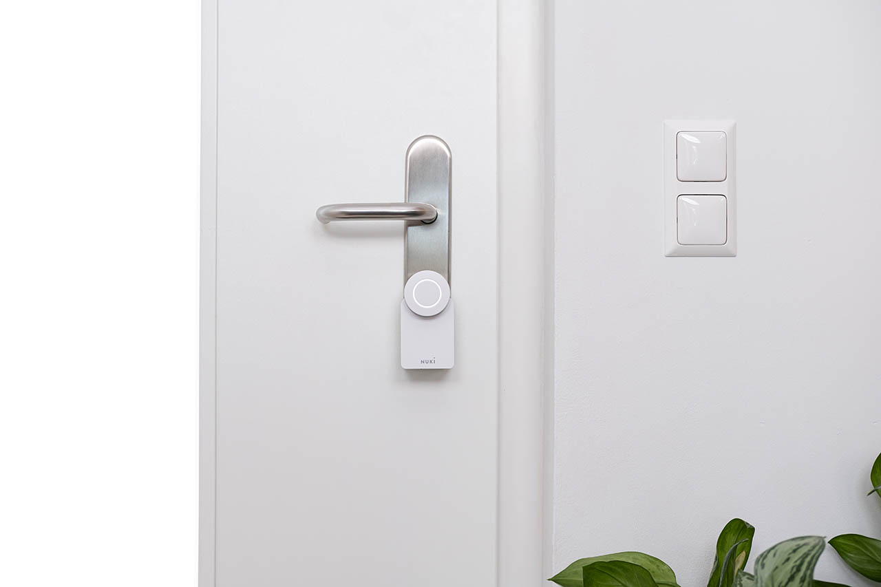 Online bestellen! Nuki Smart Lock 3.0 Pro - zwart -   B.V.