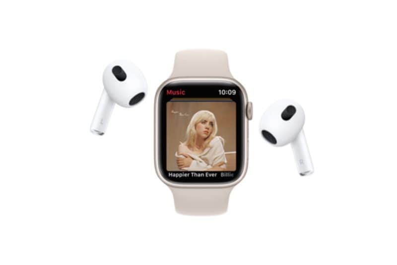 Apple Watch met AirPods muziek afspelen.