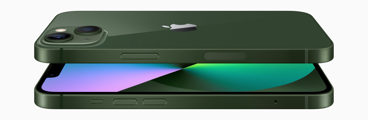 iPhone 13 liggend groen