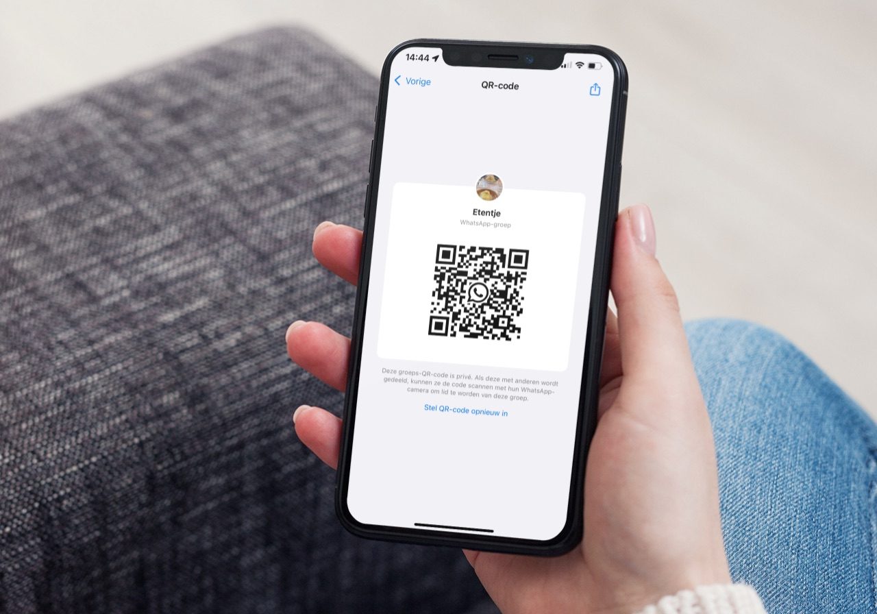 WhatsApp uitnodiging met QR-code