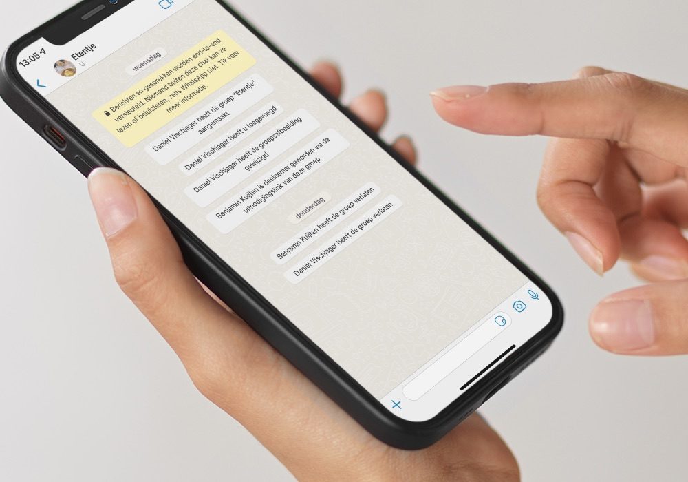 Meldingen in een WhatsApp groep over deelnemers.
