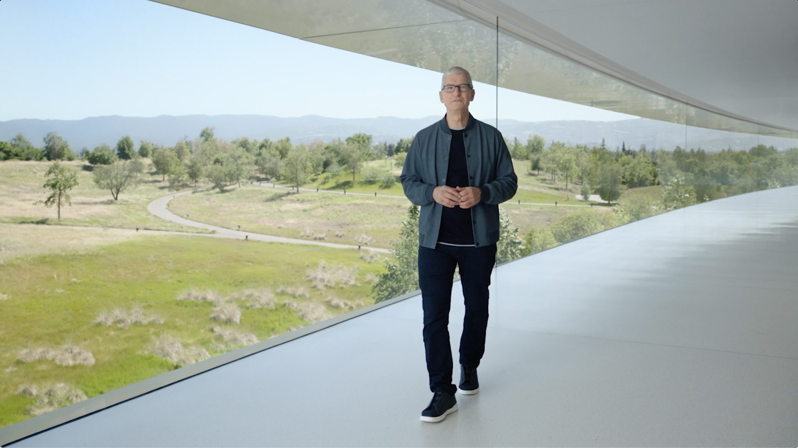 Tim Cook WWDC 2022