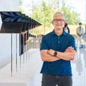 Tim Cook op WWDC 2022 met MacBook Air